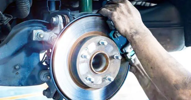 تعمیر سیستم ترمز دیگنیتی